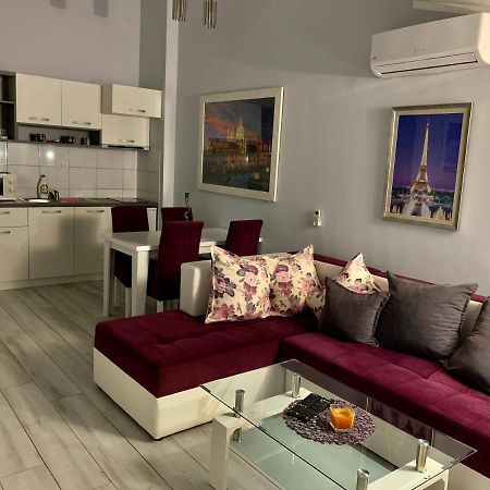 Apartments Mm Sveti Stefan Εξωτερικό φωτογραφία