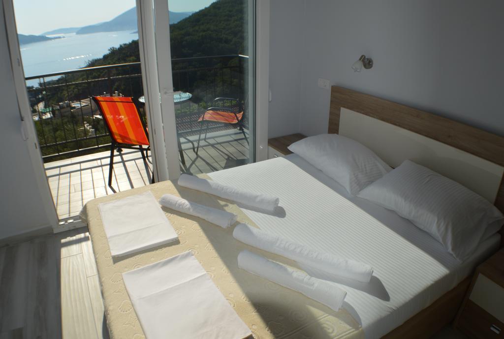 Apartments Mm Sveti Stefan Εξωτερικό φωτογραφία