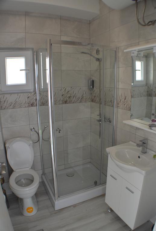 Apartments Mm Sveti Stefan Εξωτερικό φωτογραφία