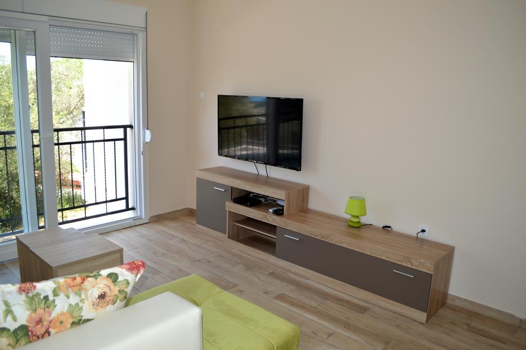 Apartments Mm Sveti Stefan Εξωτερικό φωτογραφία